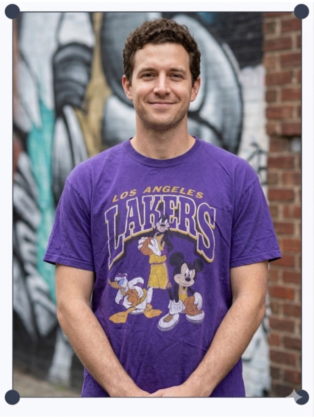 Junk Food Disney LA Lakers T Shirt XL Purple Mickey Mouse Vintage Graphic Tee